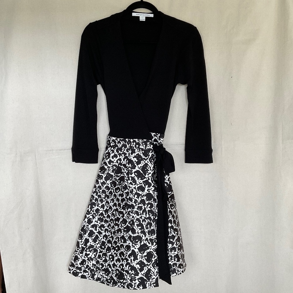 Women’s Diane Von Furstenberg Wrap Dress